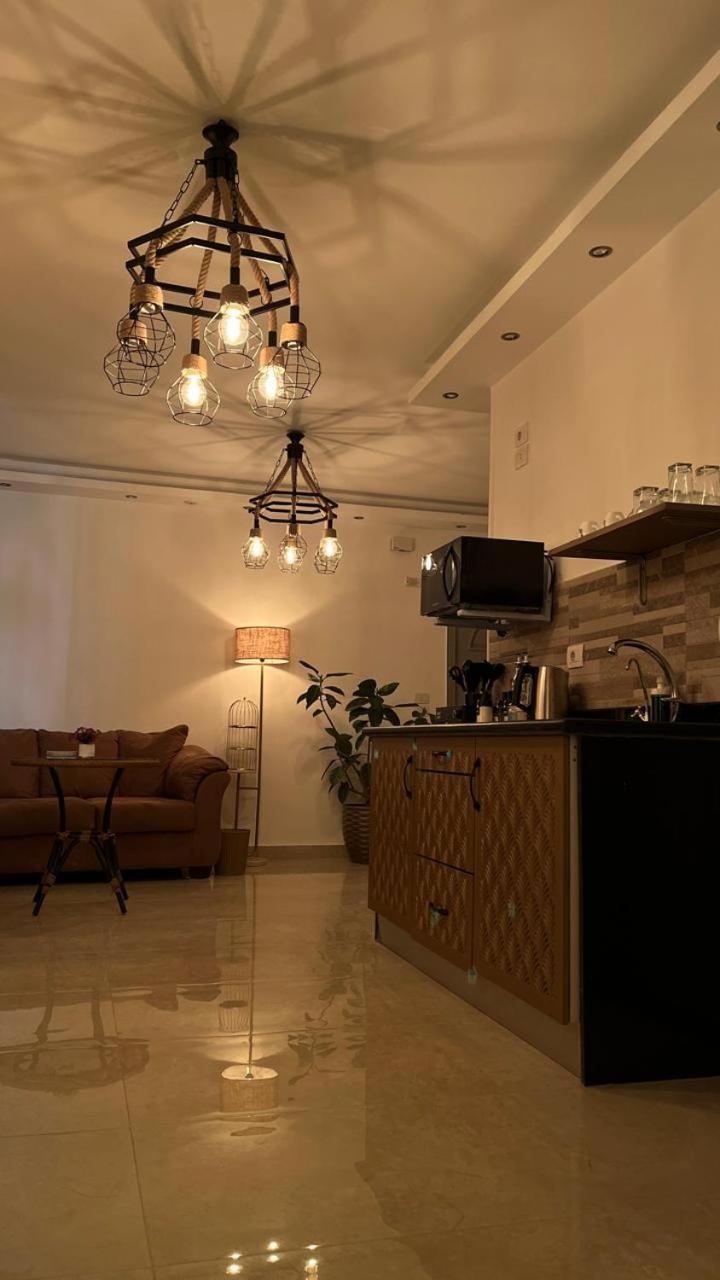 Apartment The Pharaonic Suiteinn 160 Cairo