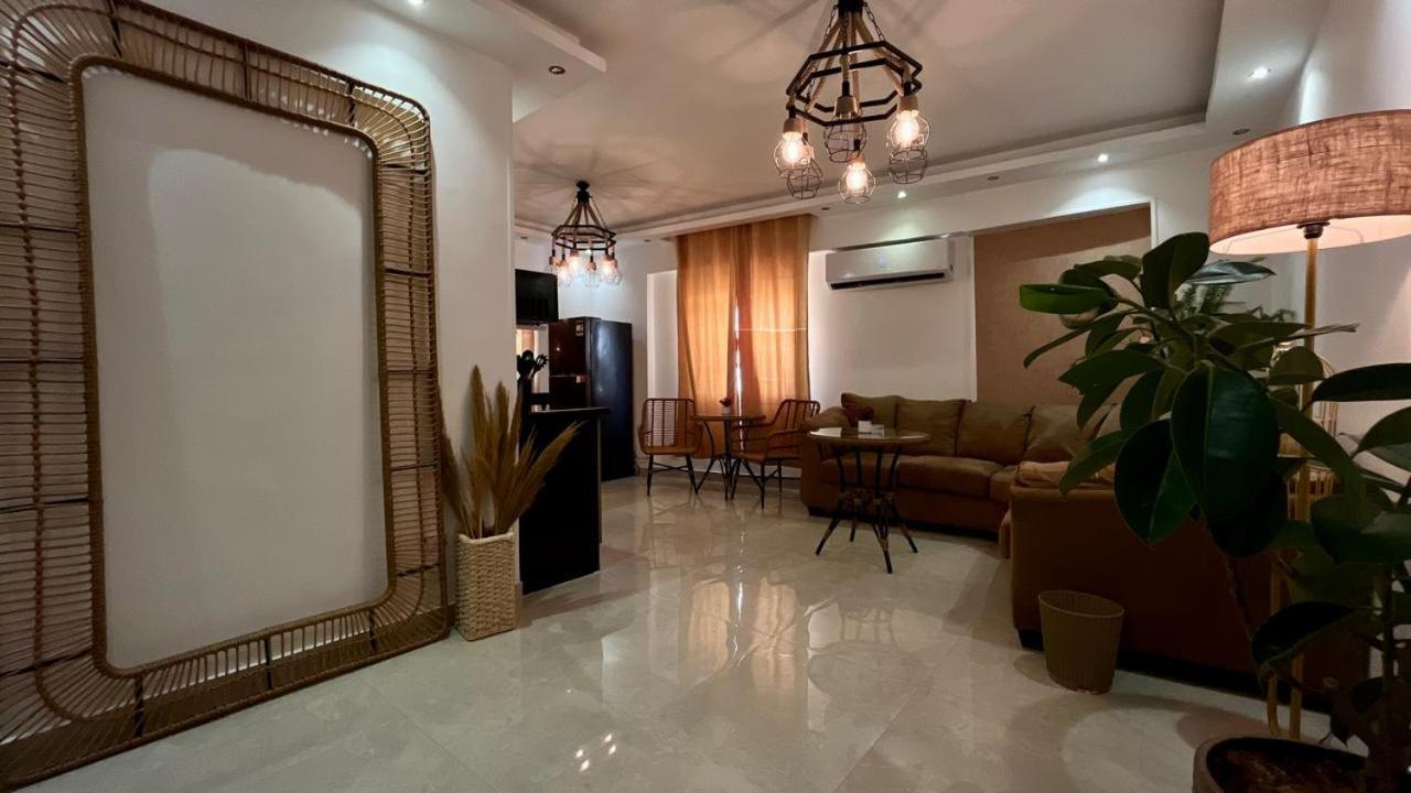 The Pharaonic Suiteinn 160 *